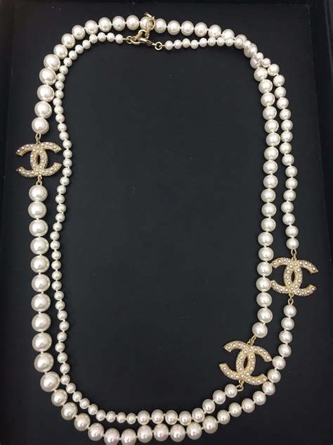 chanel blue and white pearl necklace|chanel pearl necklace price.